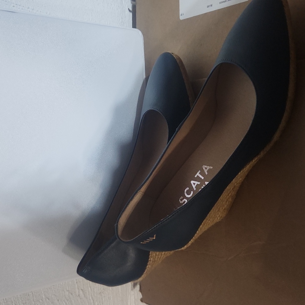 Italian leather wedge size 39